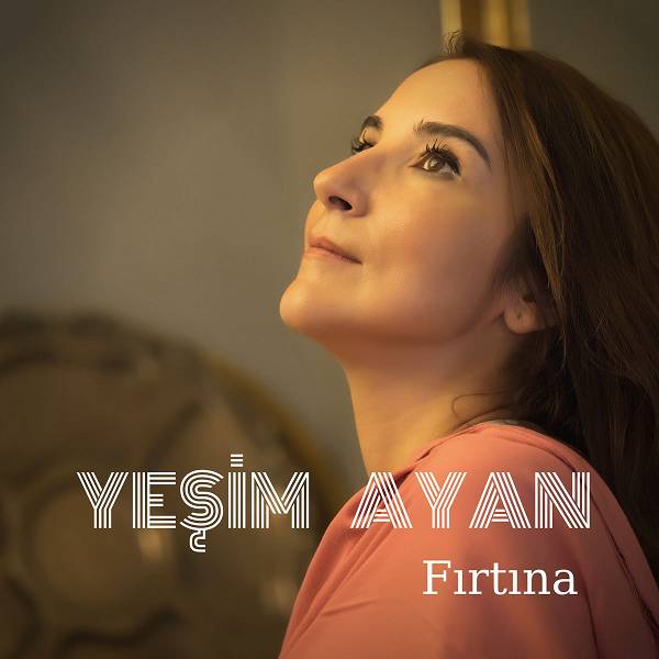 yesim_ayan-firtina.jpg